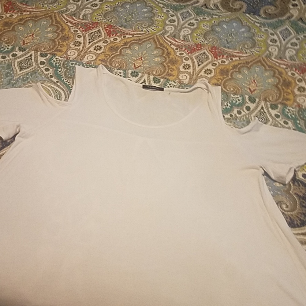 TAHARI cold shoulder knit top